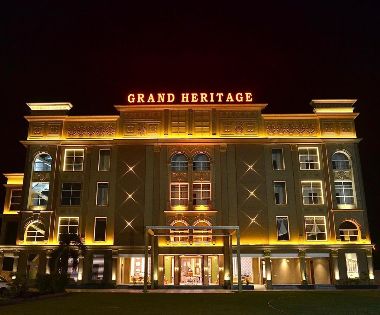Grand Heritage Hotel & Resort Ludhiana Exterior foto